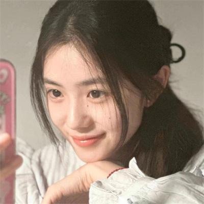 女主角